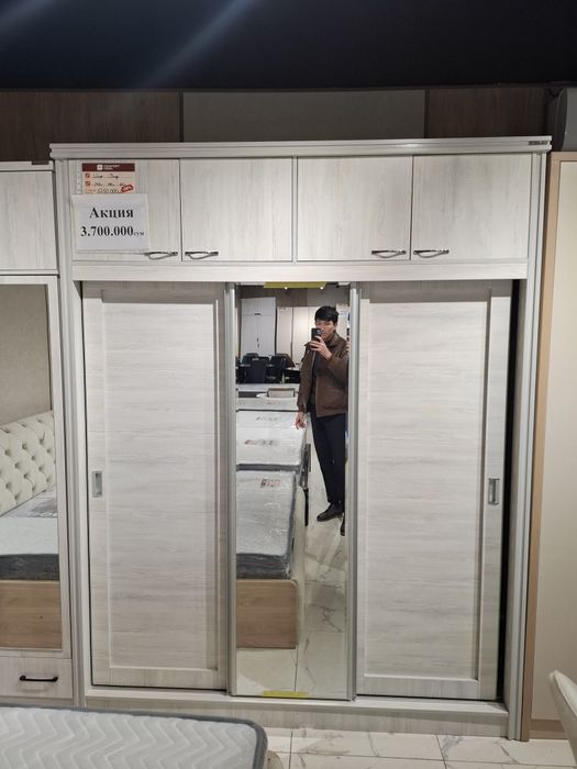 Шкаф купе 1 остался скидка