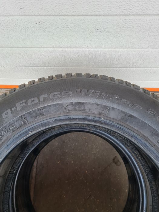 Зимни гуми 2 броя BFGOODRICH Gforce Winter2 185 65 R15 дот 2220