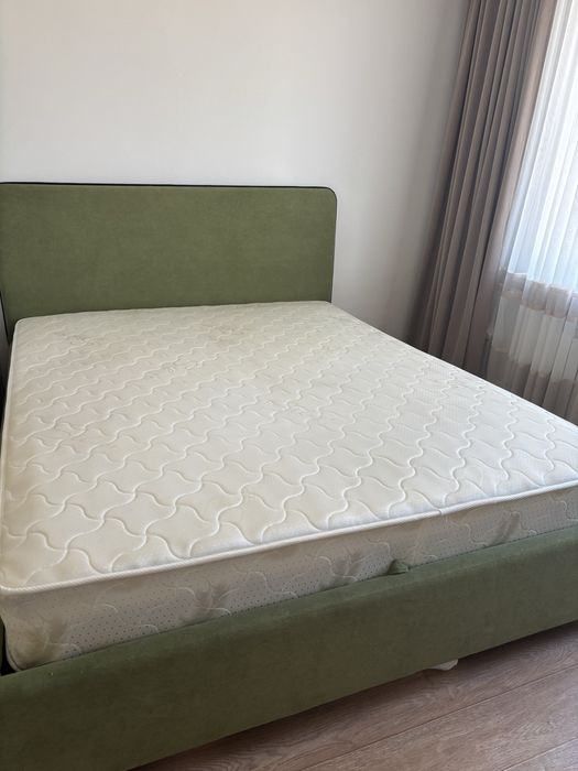 Кровать 160 на 180