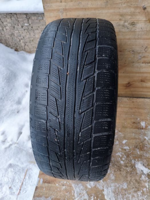 245/45 R18 Одиночка. Зима