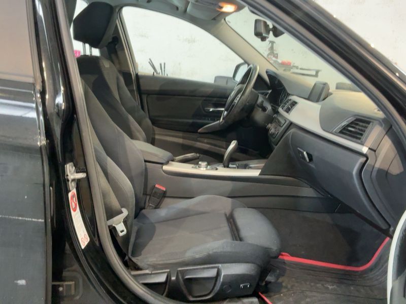BMW 3er 318d 2014