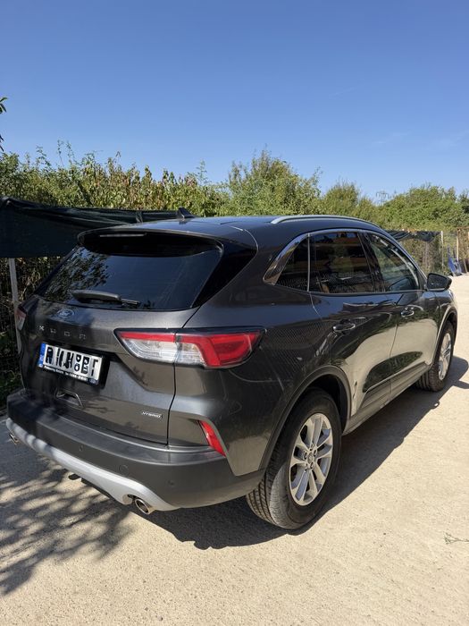 Ford KUGA 2024 2.5 HIBRID 25.000 KM AUTOMAT usor avariate / avariat / lovit / lovite