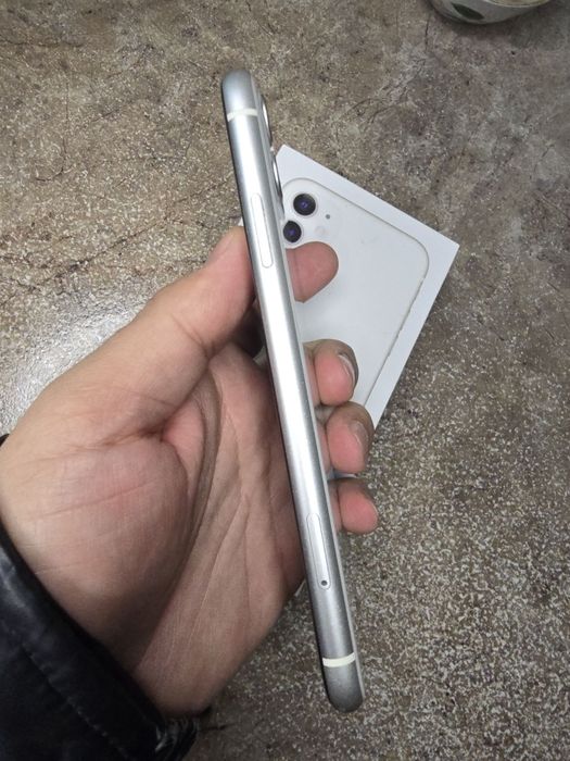 iPhone 11 128 gb karobka dok