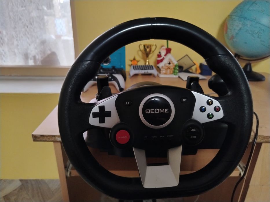 Мултиплатформен Геймърски Волан с Педали QEDME 7-in-1 (За PC, PS4, Xbox, Switch)