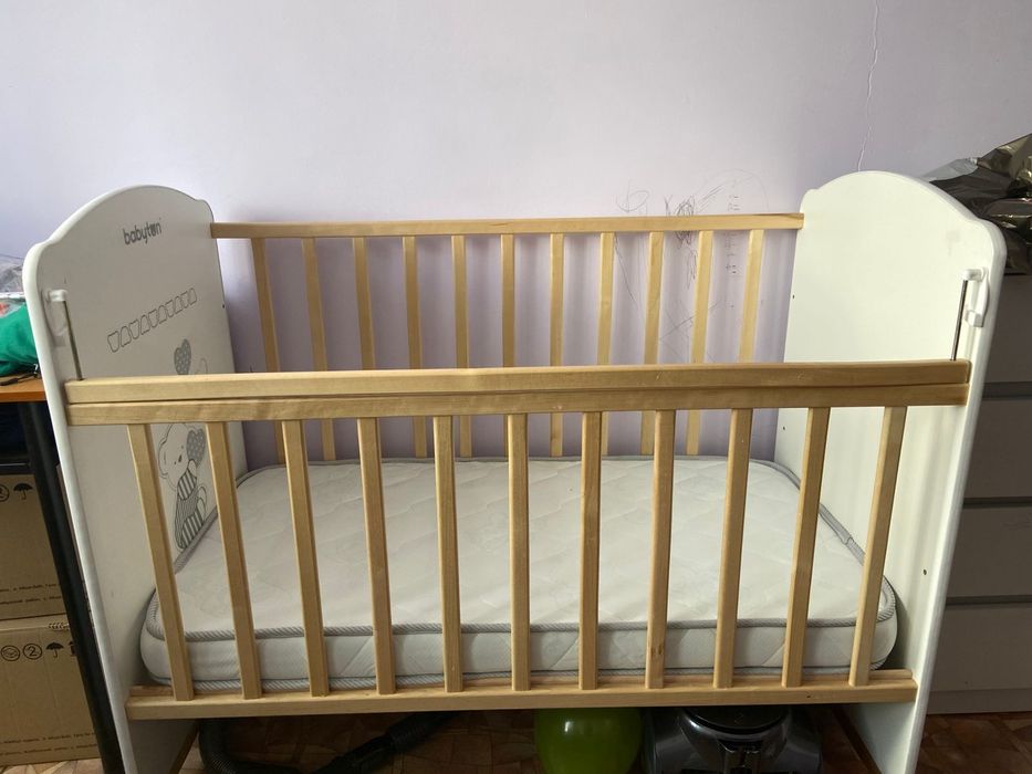 продам кроватку детскую