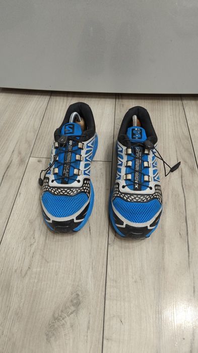 Salomon mărimea 41.5