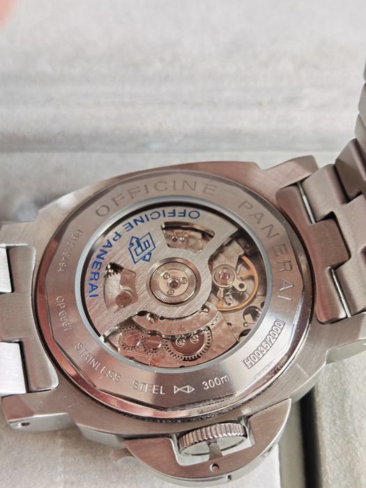 Продам часы Panerai Luminor