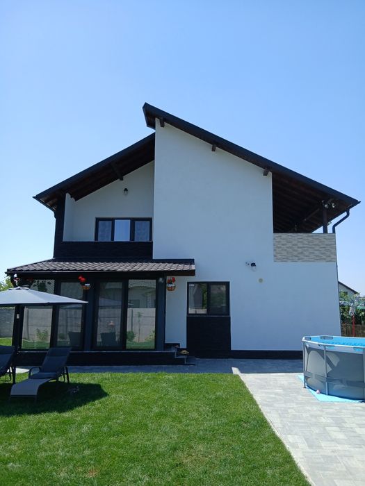 Vila 3 camere in Ștefănești, mobilata și utilată, teren 565 mp