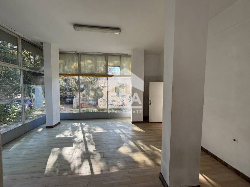 Продава се Магазин в Хасково, Център - 82 кв.м за 1074 €/кв.м - Снимка #2