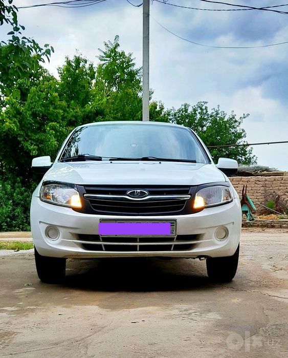 Lada Granta Sotiladi.