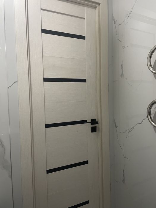 Продам дверь межкомнатную