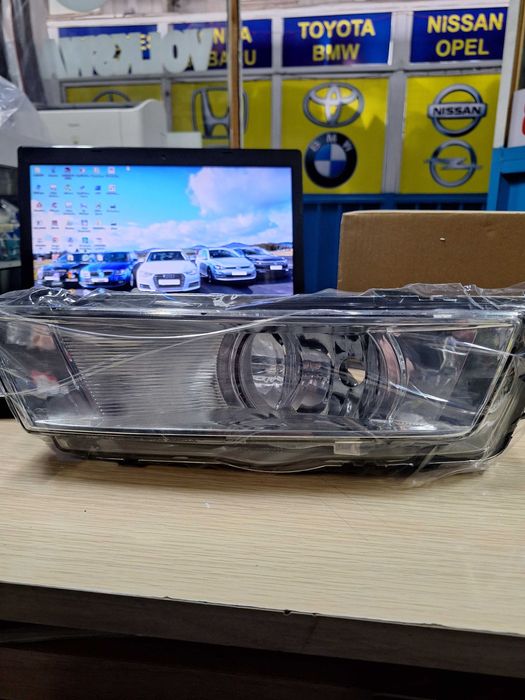 Фара противотуманная Шкода Рапид