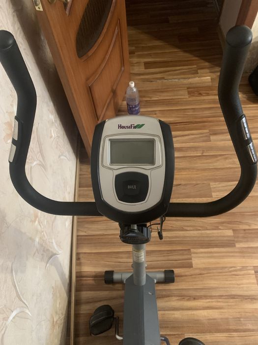 Велотренажер Housefit