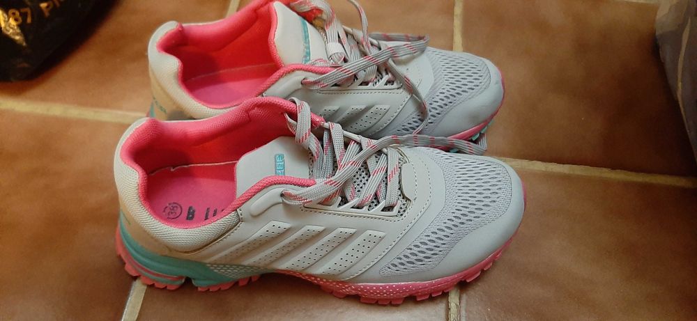 Дамски маратонки