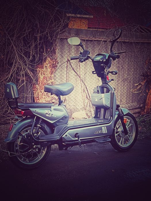 Скутер AET сатылады!