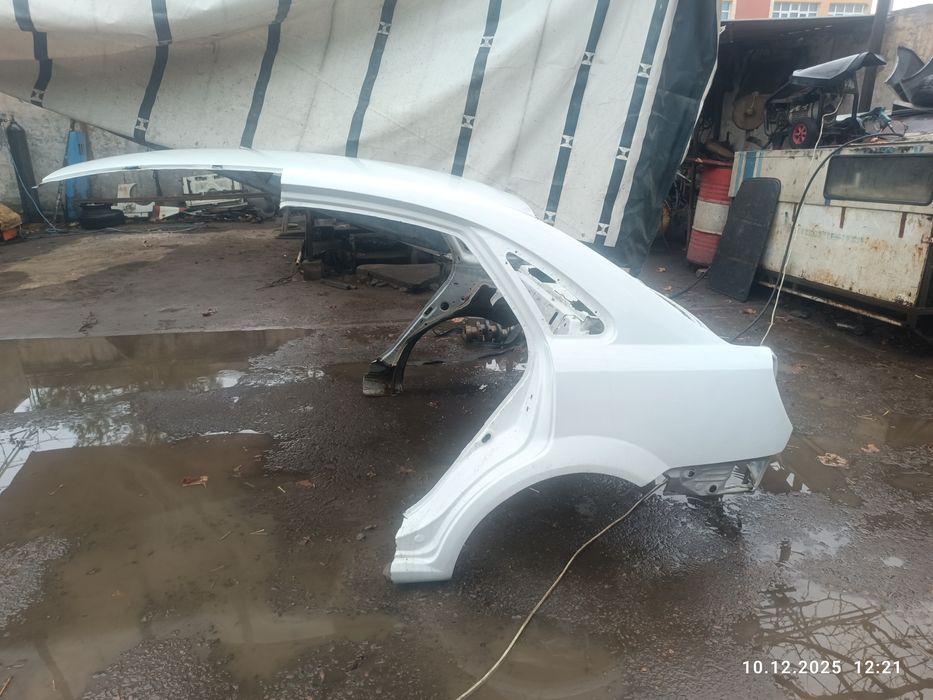 Lacetti kuzov orqa tomoni komplekt