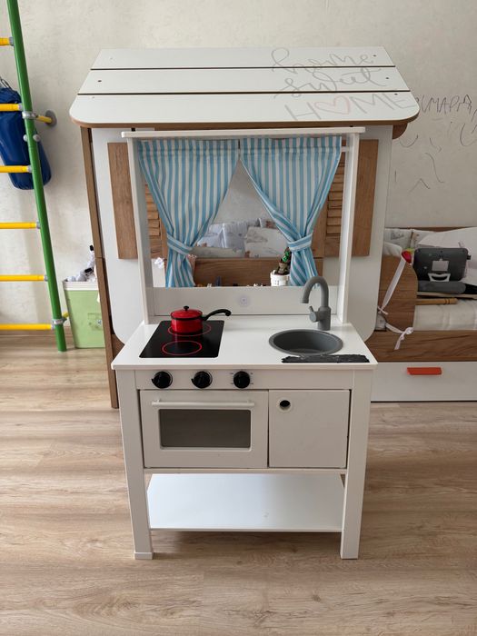 Детская кухня IKEA деревянная