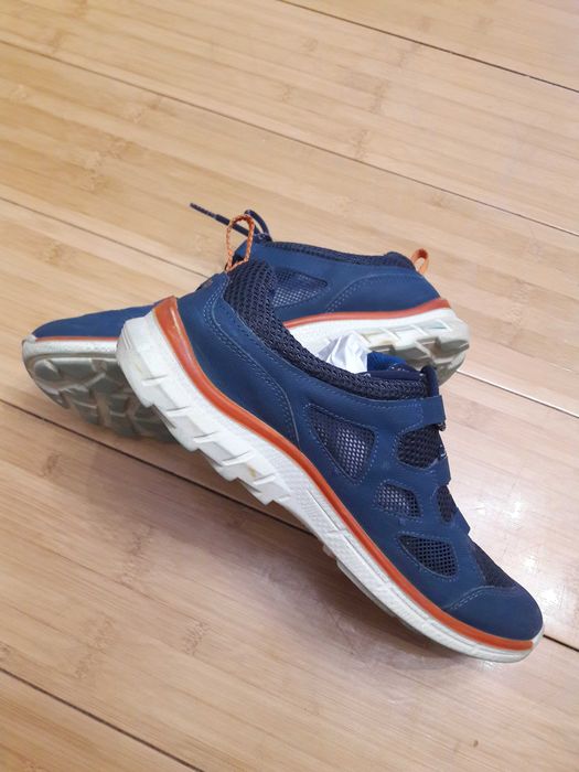 Кроссовки ECCO, б/у