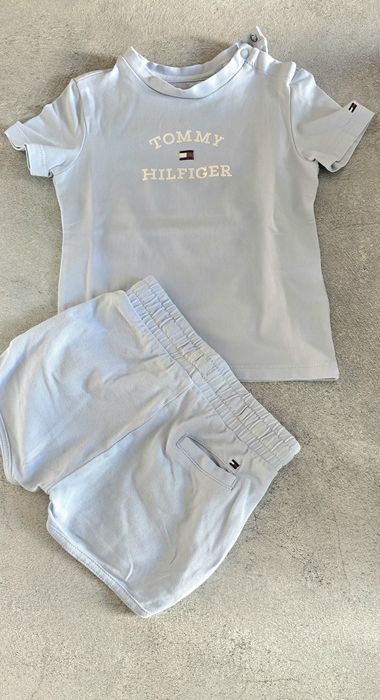 Compleu Tommy Hilfiger original băiețel