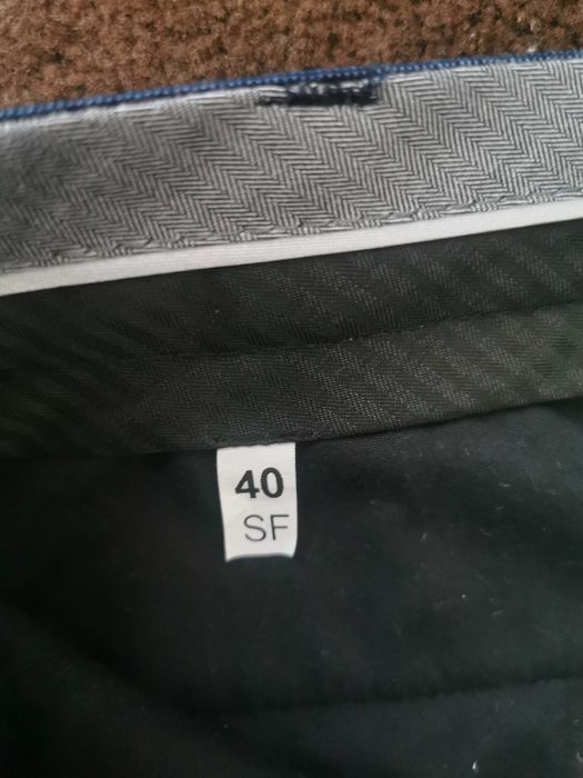 Costum bărbați purtat o singura data