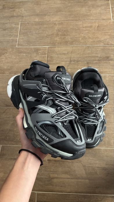 Balenciaga Track Gri Alb Negru