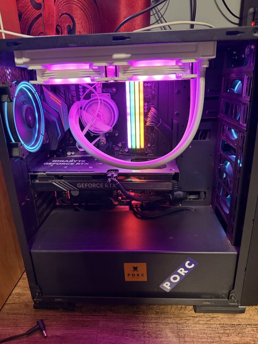 Vand kit ryzen5 3600x , aorus x470 ultra gaming, aio aqirys aquarius