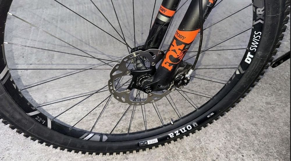 BMC fourStroke 01 карбонов 29 , М размер , 10,60 кг