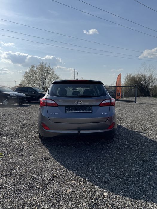 HYUNDAI i30 2013 — imagine 4