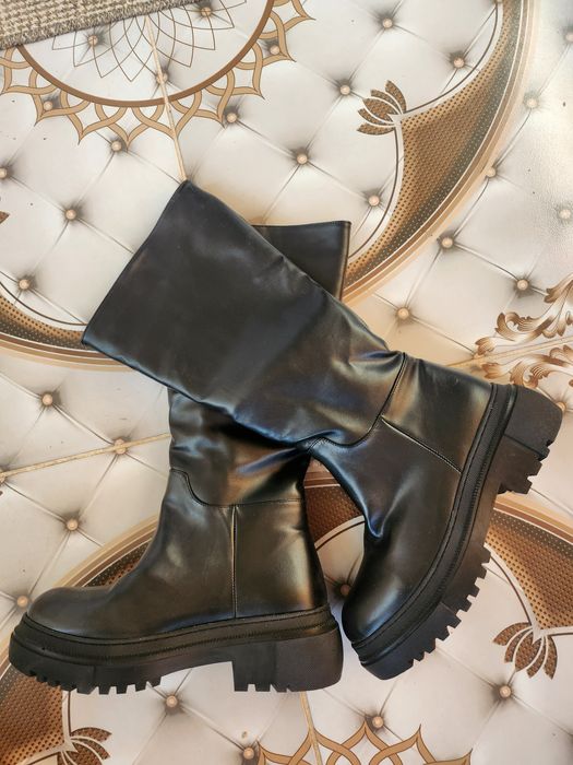 Кожени ботуши до под коляно