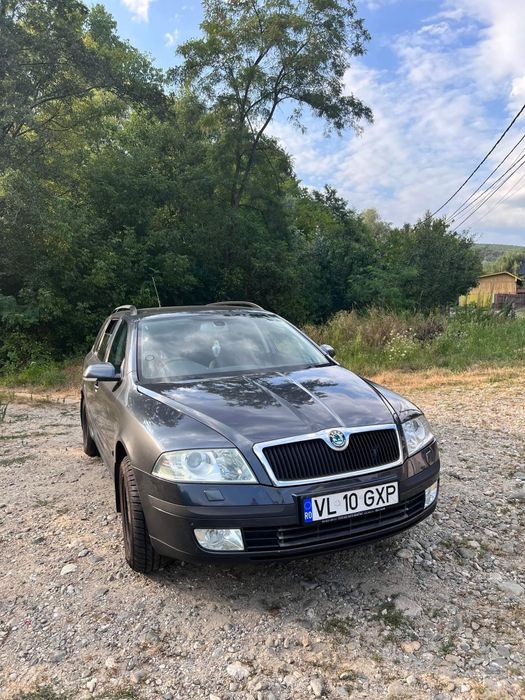Vând mașină scoda Octavia 2
