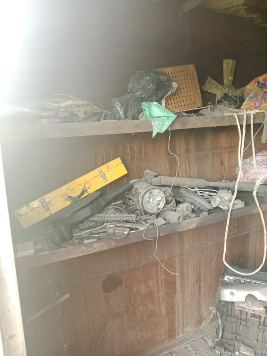 Продам металически гараж