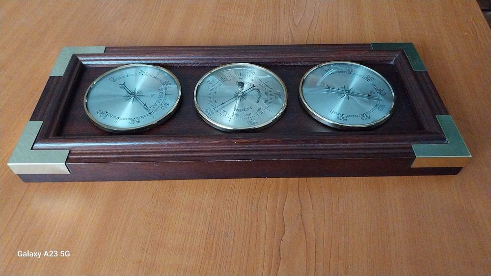 Ansamblu barometru, higrometru, termometru