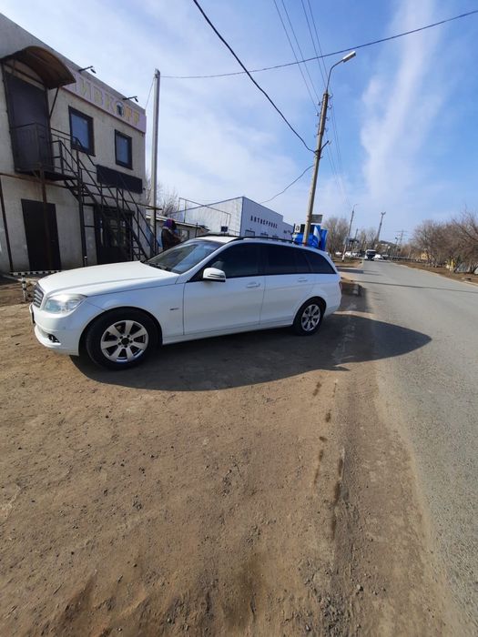 Продается Mersedes Benz c180 универсал