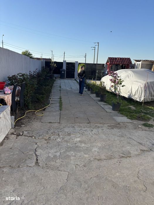 Casă cu 3 camere