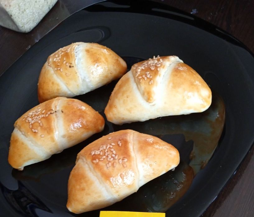 Somsa, somsa xamiri va shirinliklar buyurtma asosida tayyorlaymiz