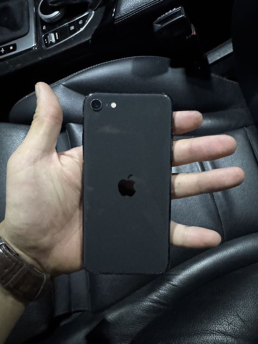 iphone se yaxshi xolatda