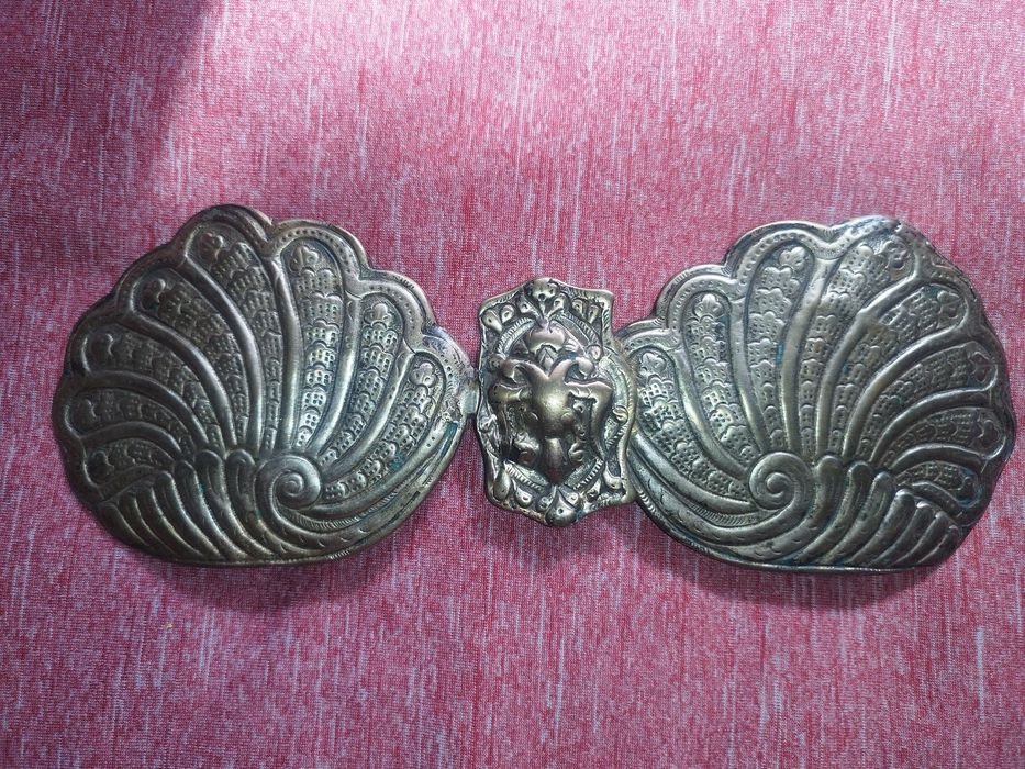 Стари панагюрски пафти.