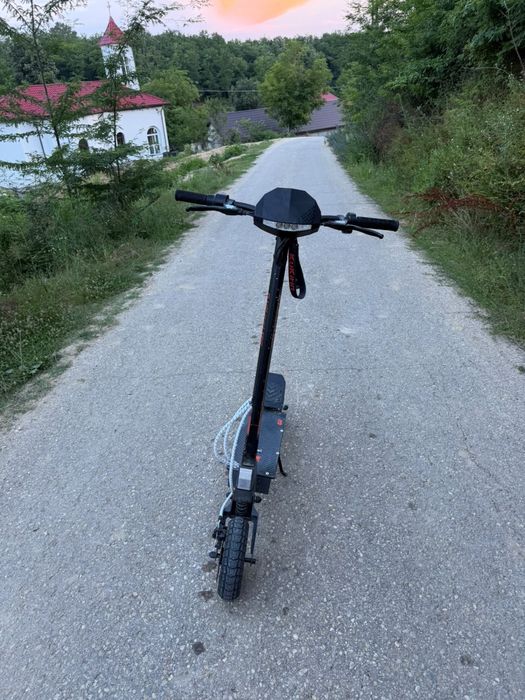 Trotineta electrica Kukrin G2