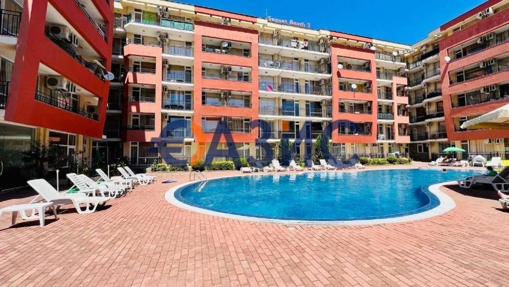 Продава се Едностаен апартамент в к.к. Слънчев бряг - 40 кв.м за 1080 €/кв.м - Снимка #1