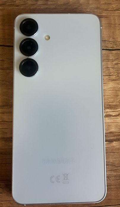 Samsung Galaxy  s25