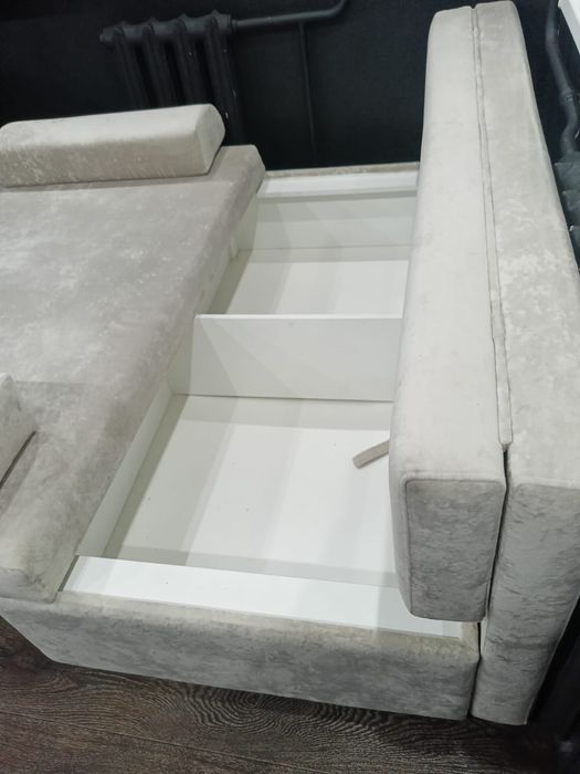 Диван в хорошем состоянии