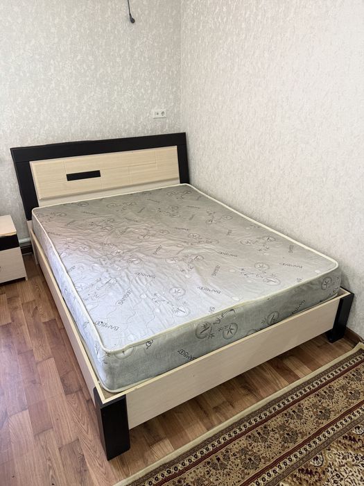 Спальный кровать