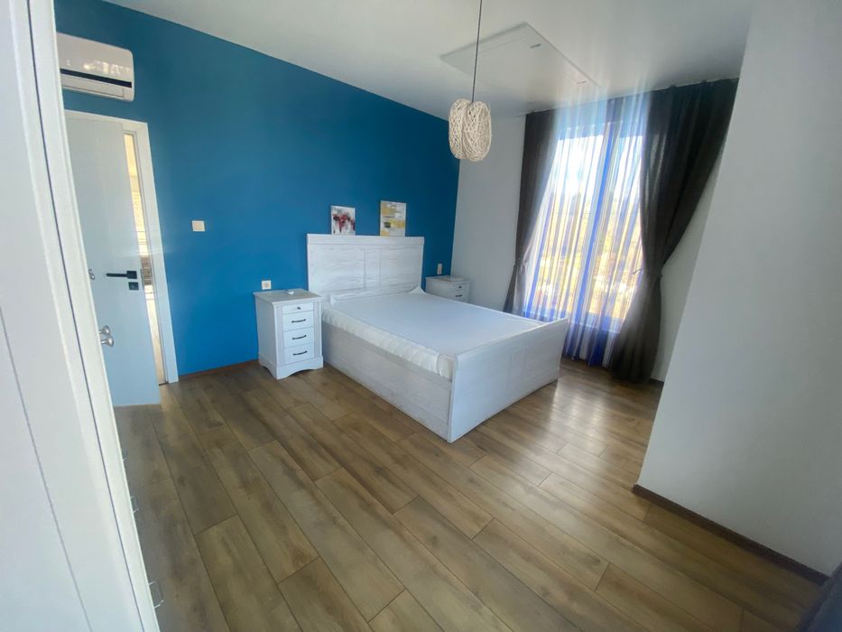 Дава се под наем Къща в Варна, Бриз - 295 кв.м за 918 € - Снимка #3