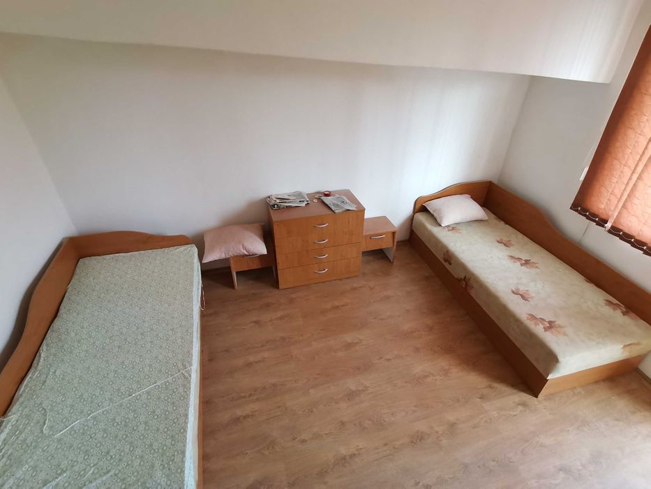 Дава се под наем Двустаен апартамент в Бургас, Център - 60 кв.м за 183.6 € - Снимка #4