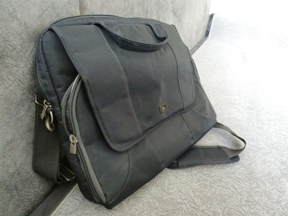 Продам сумку для ноутбука