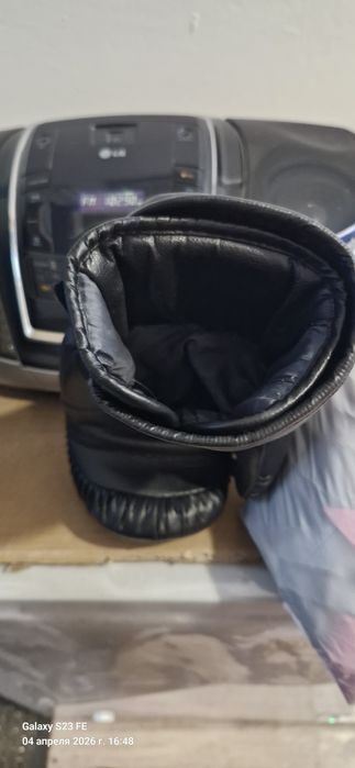 Перчатки боксерские