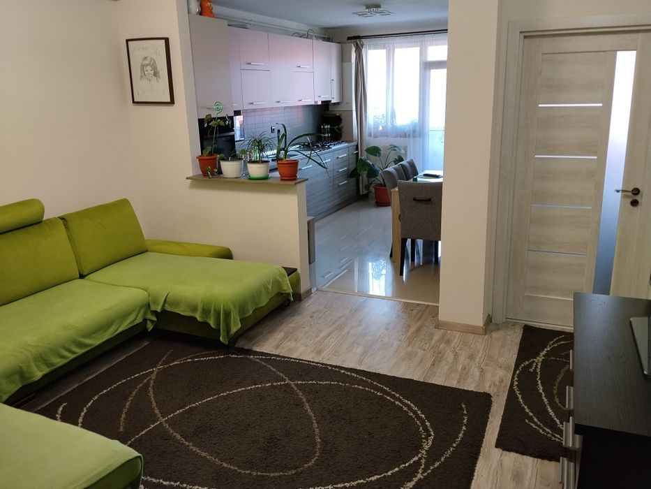 Vând apartament 2 camere