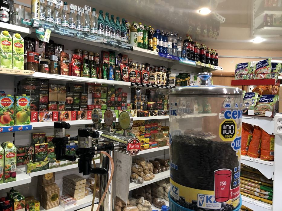 Минимаркет на Стрелке
