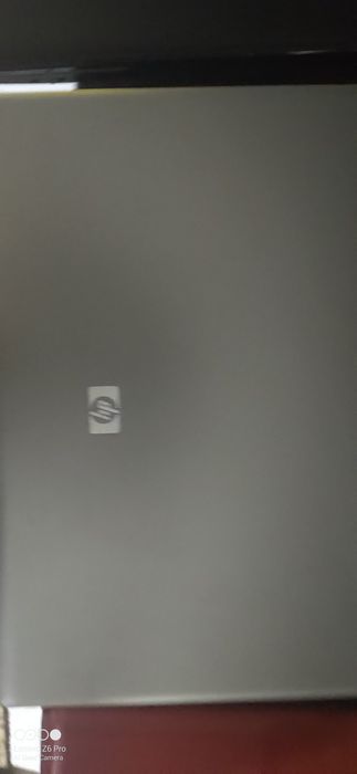 4 лаптопа старички модели но работещи за преинсталиране са и четирите