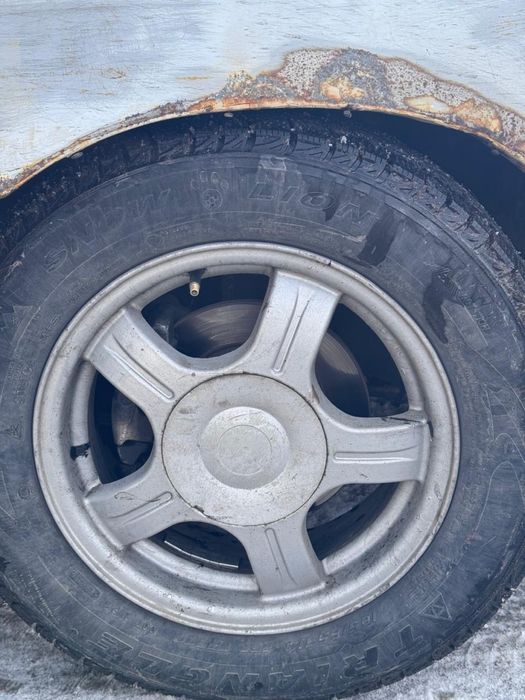 продам диски на машину срочно